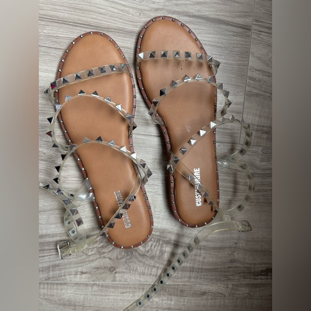 Cushionaire Women's Tan Studded Sandals